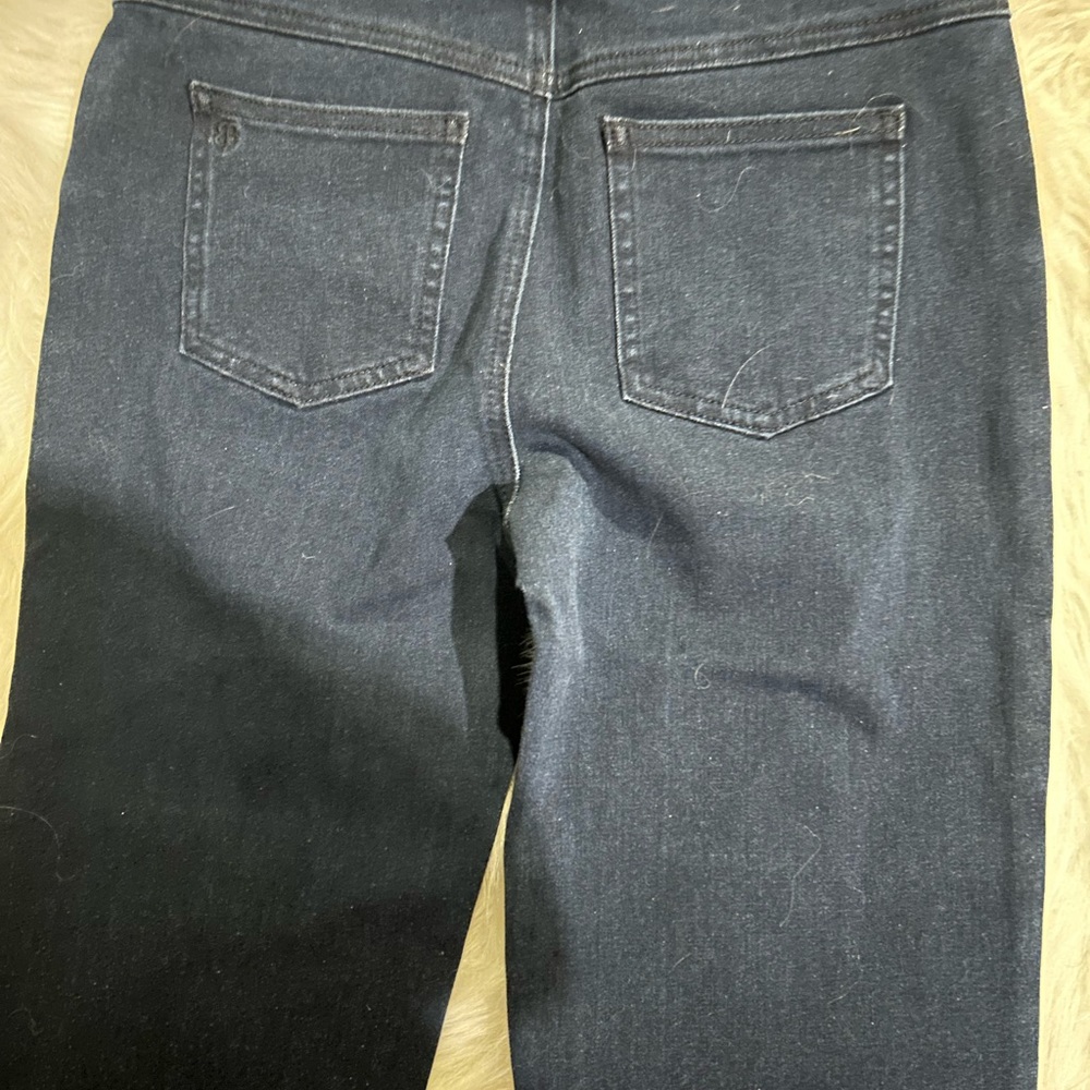 Betabrand Four-Pocket Yoga Denim Straight Leg Jeans in Short Petite - Picture 4 of 9